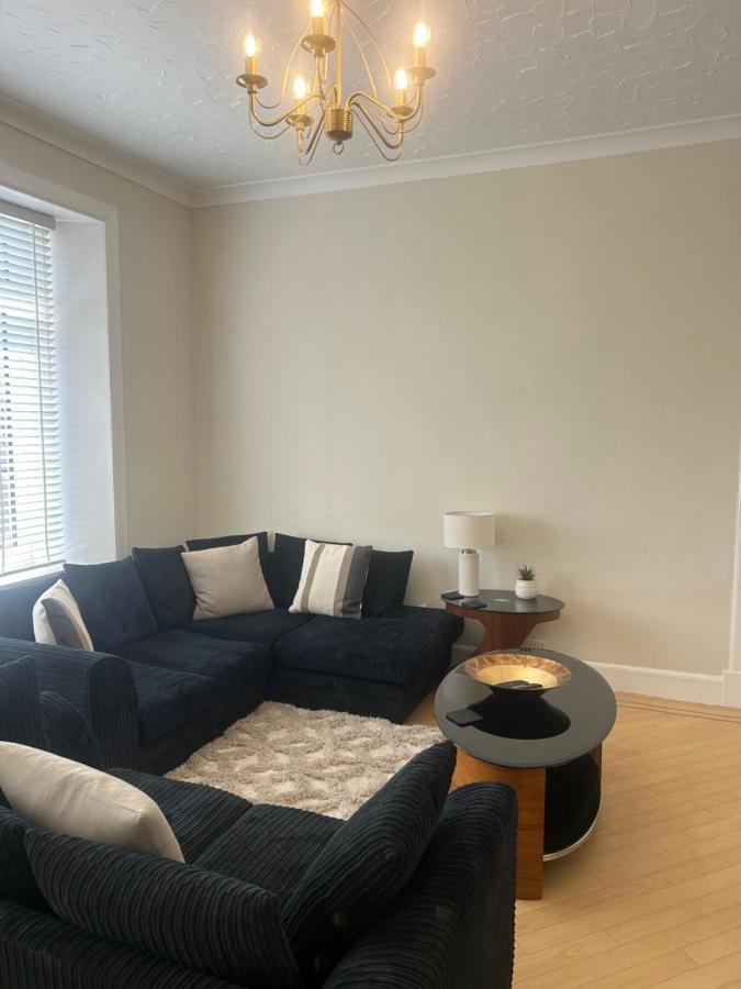 1L Albert Place Maddiston Road Brightons Falkirk Fk2 0Jx Polmont Екстериор снимка