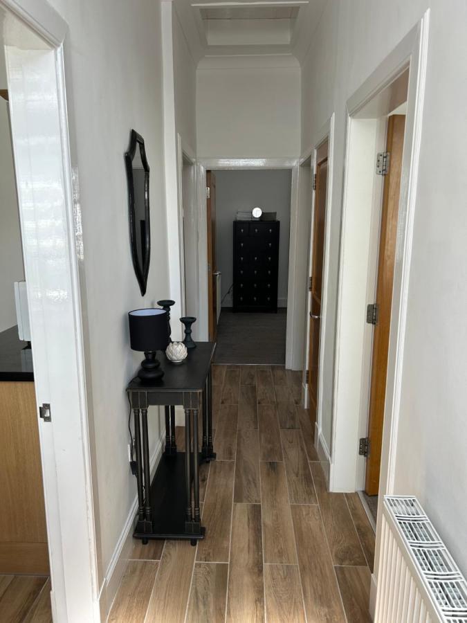 1L Albert Place Maddiston Road Brightons Falkirk Fk2 0Jx Polmont Екстериор снимка
